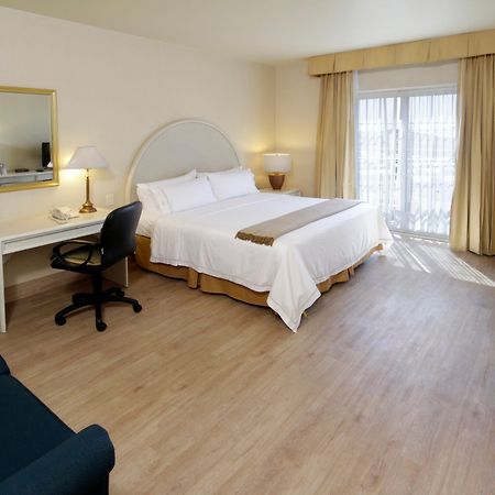 Holiday Inn Express Torreon By Ihg Extérieur photo