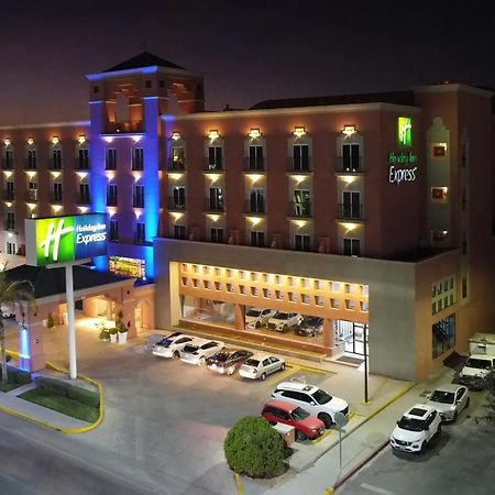 Holiday Inn Express Torreon By Ihg Extérieur photo