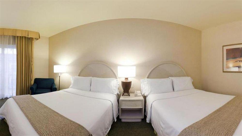 Holiday Inn Express Torreon By Ihg Extérieur photo