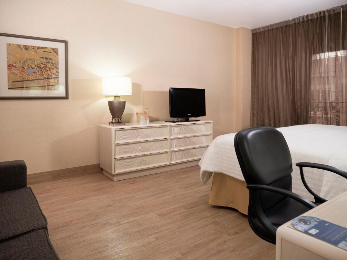 Holiday Inn Express Torreon By Ihg Extérieur photo