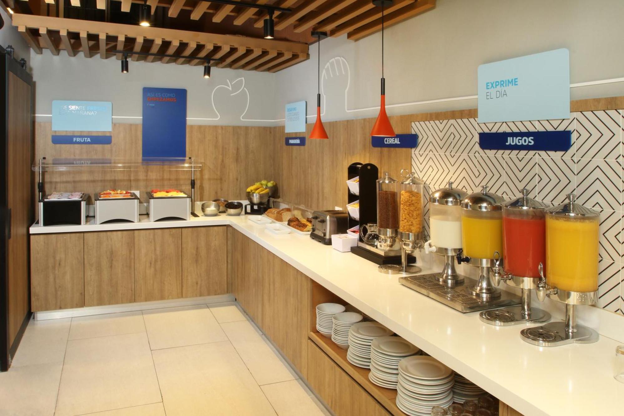 Holiday Inn Express Torreon By Ihg Extérieur photo